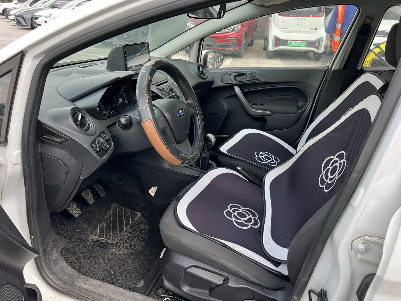 Ford Fiesta 2014 2013 Sedan 1.5L Manual Trend