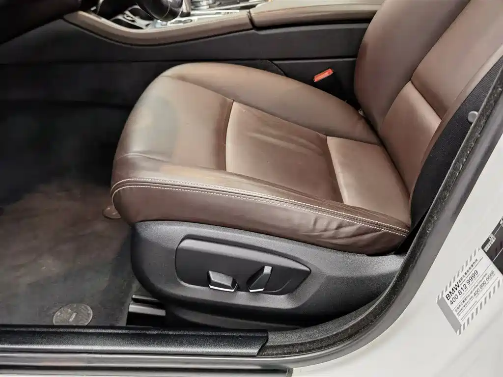 BMW 5 Series 2014 525Li Luxury Design Package фото 20