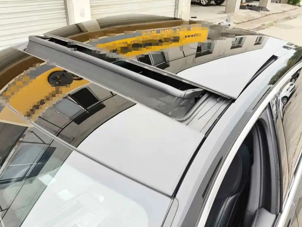 Фото 6 - Audi A6L