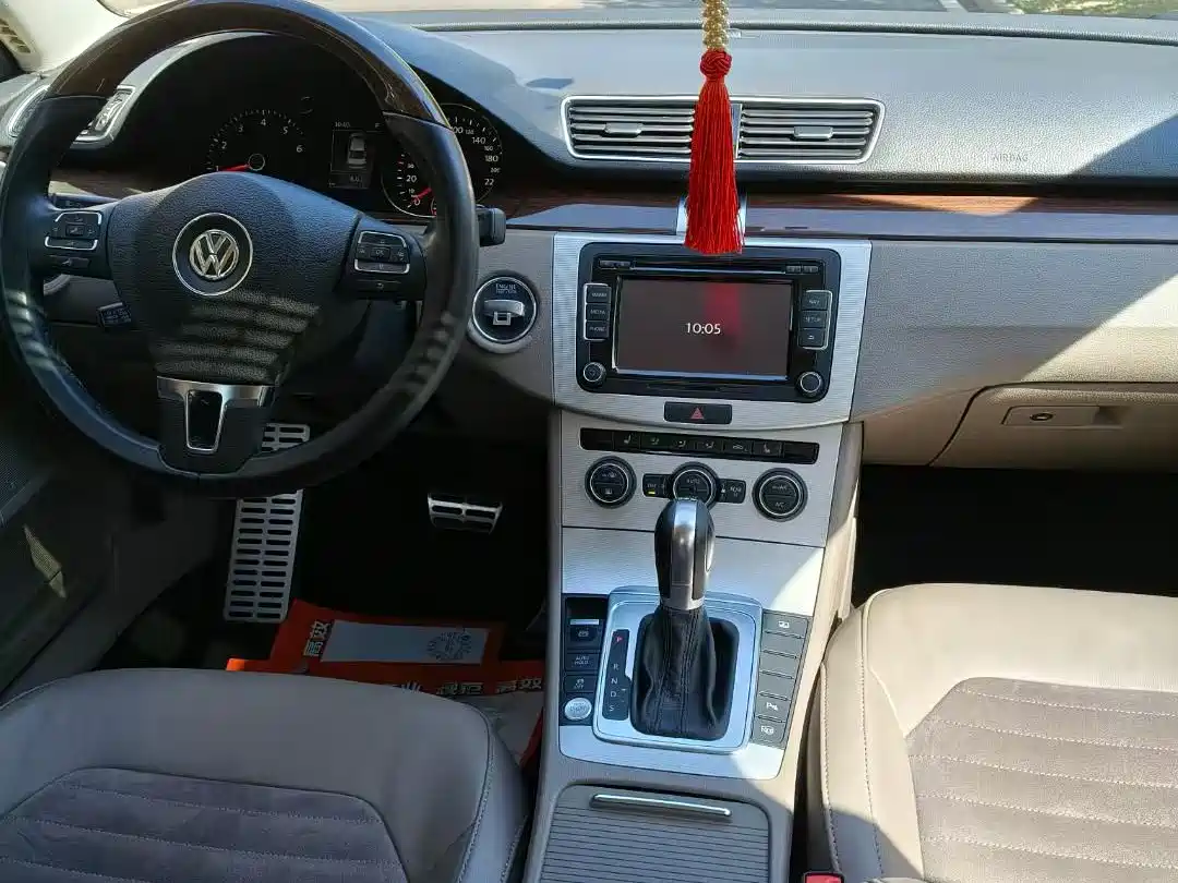 Volkswagen Magotan 2015 2.0TSI Premium фото 10