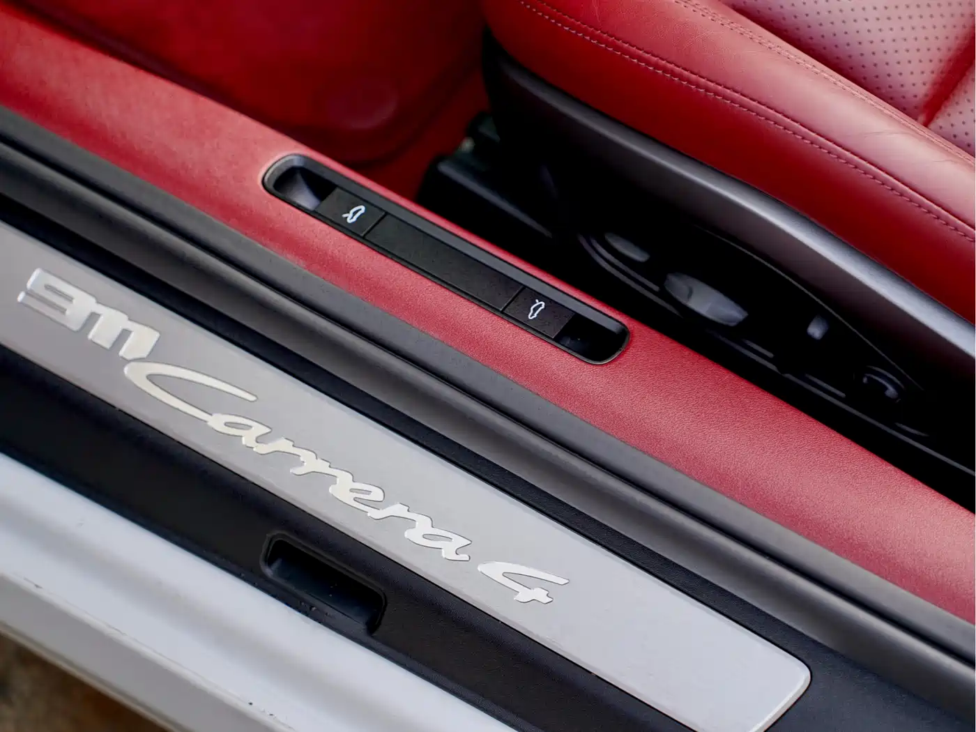 Porsche 911 2020 Carrera 4 Cabriolet 3.0T фото 13