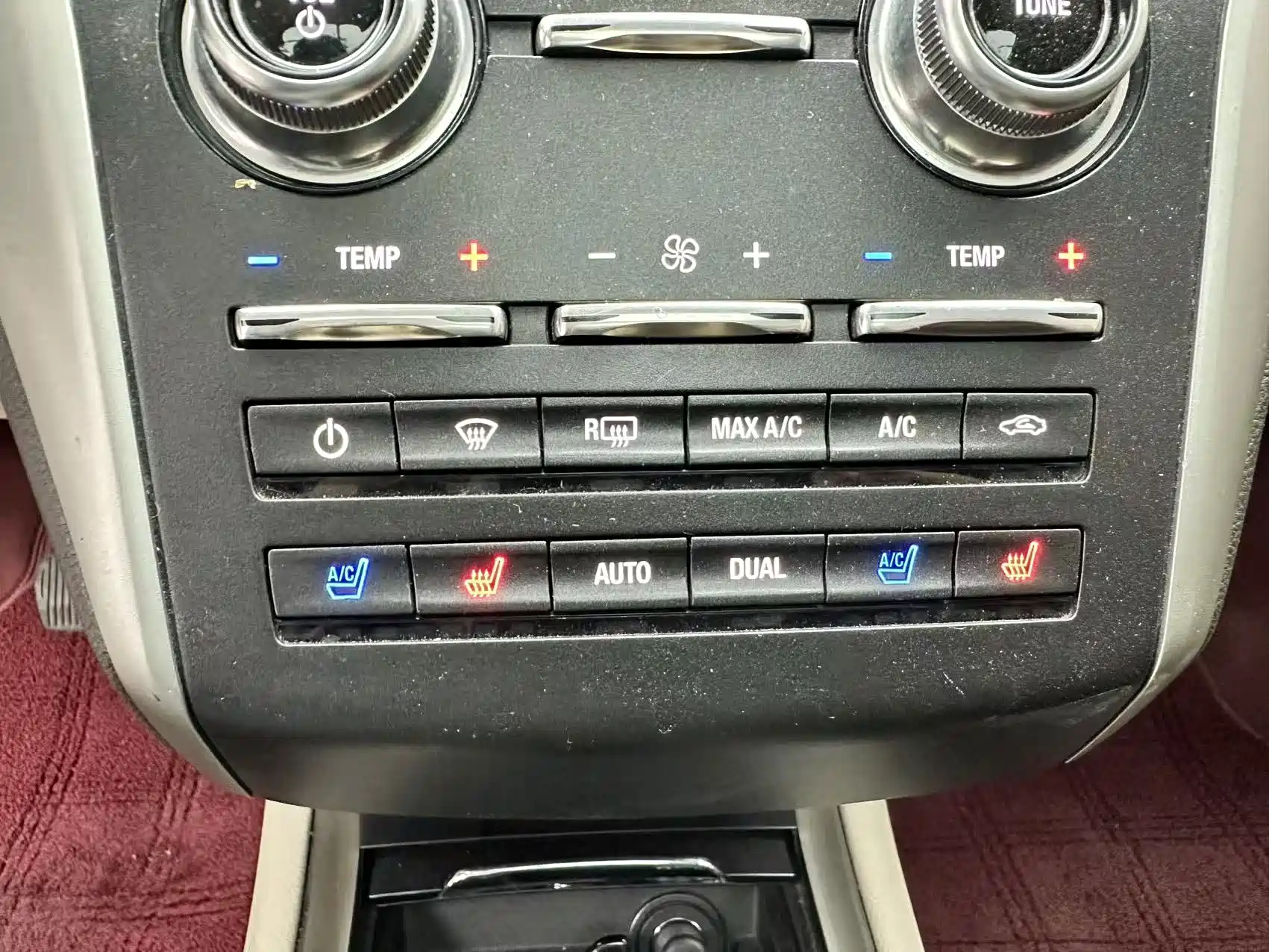 Photo 10 - Lincoln MKC