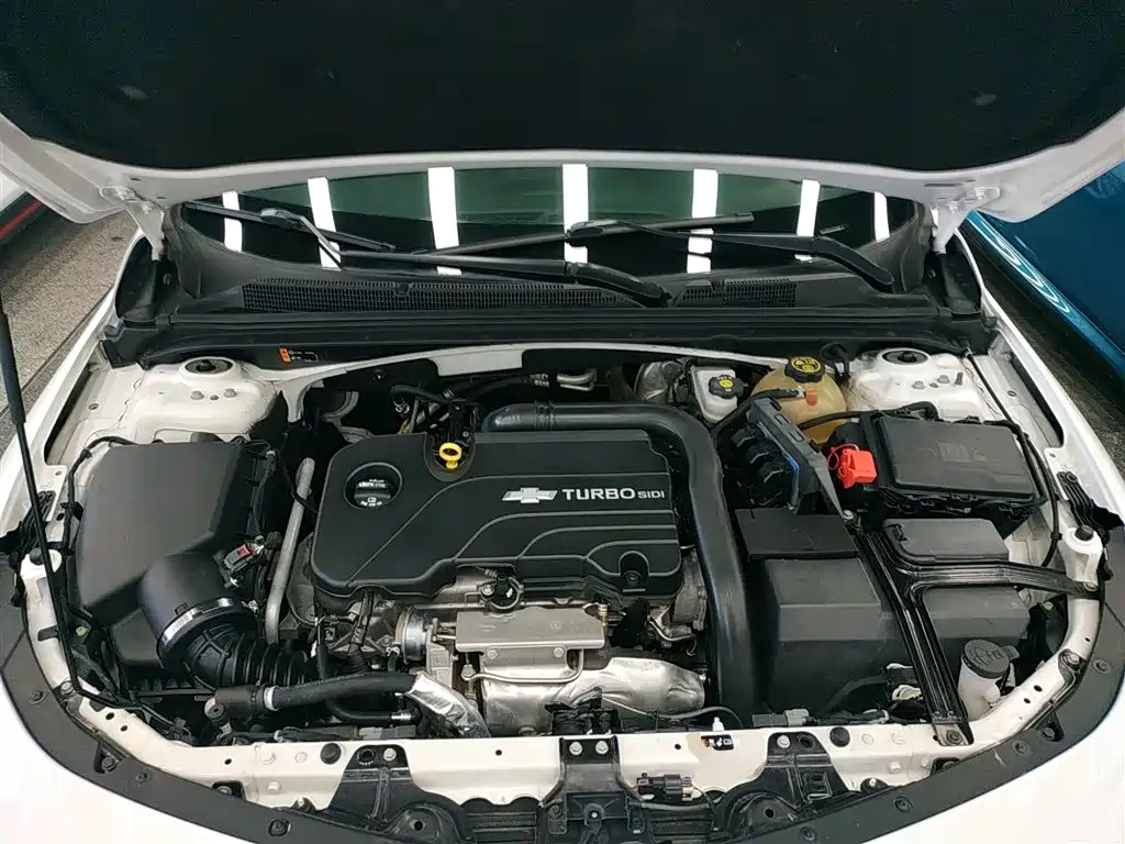 Chevrolet Malibu XL 2018 530T Auto RuiChi Edition фото 20