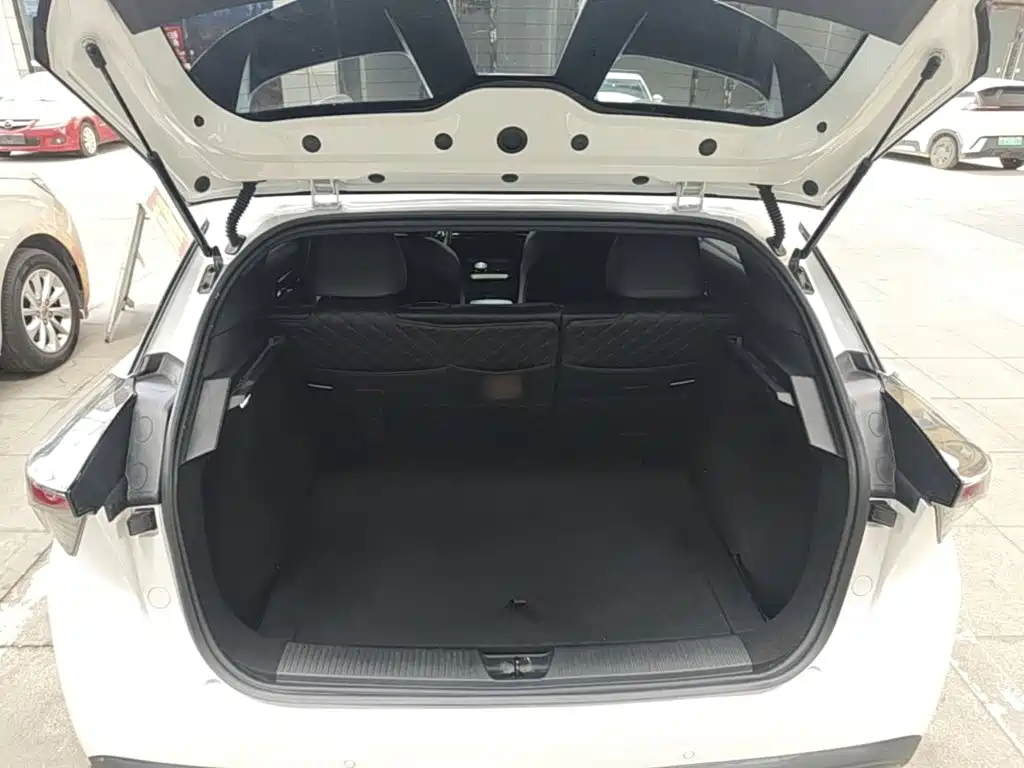 MG MG4 EV 2024 2023 415km Overseas Champion Edition