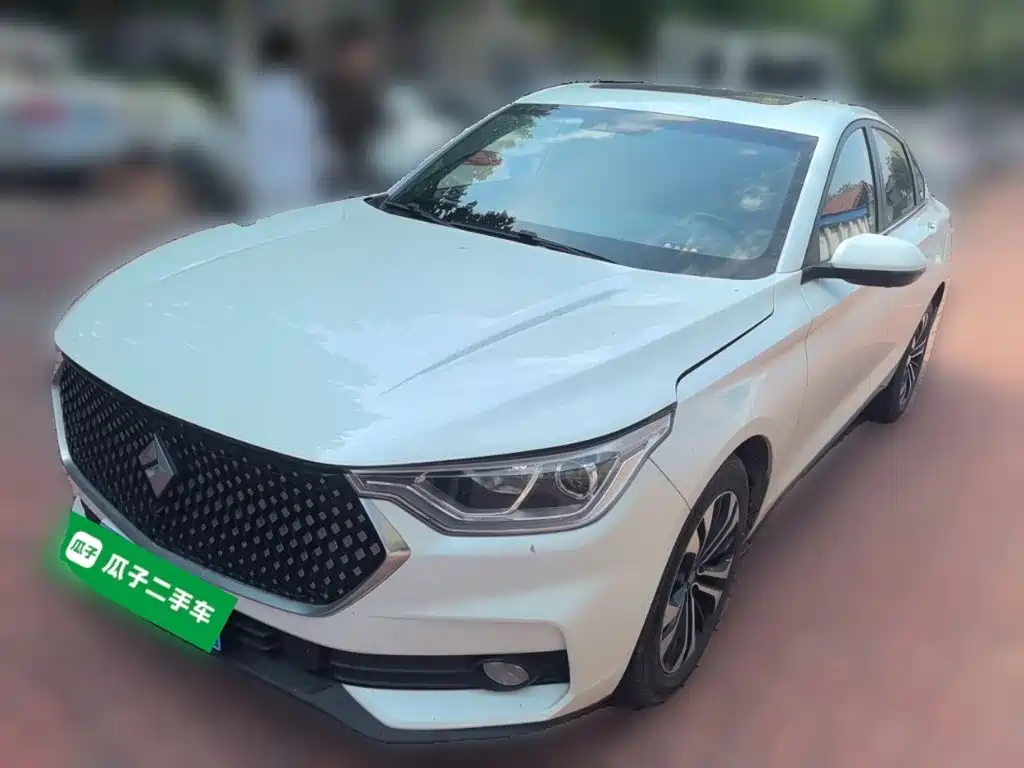 Baojun RC-6 2019 2019 1.5T CVT 24-hour Online Flagship