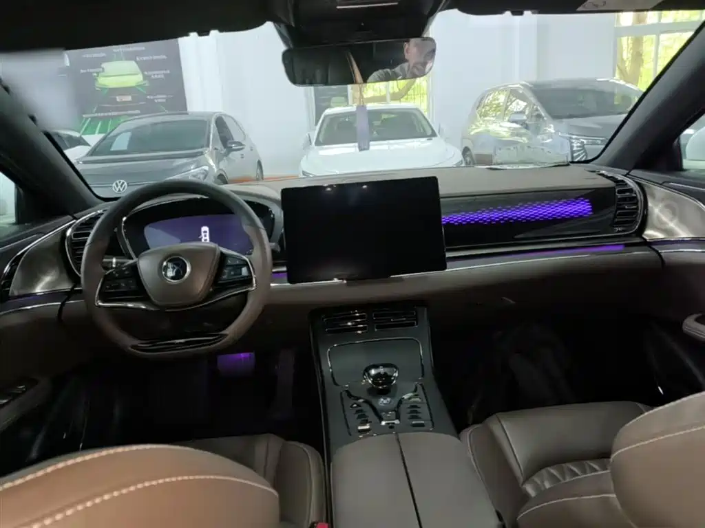 BYD Han 2020 EV Extended Range Premium фото 10