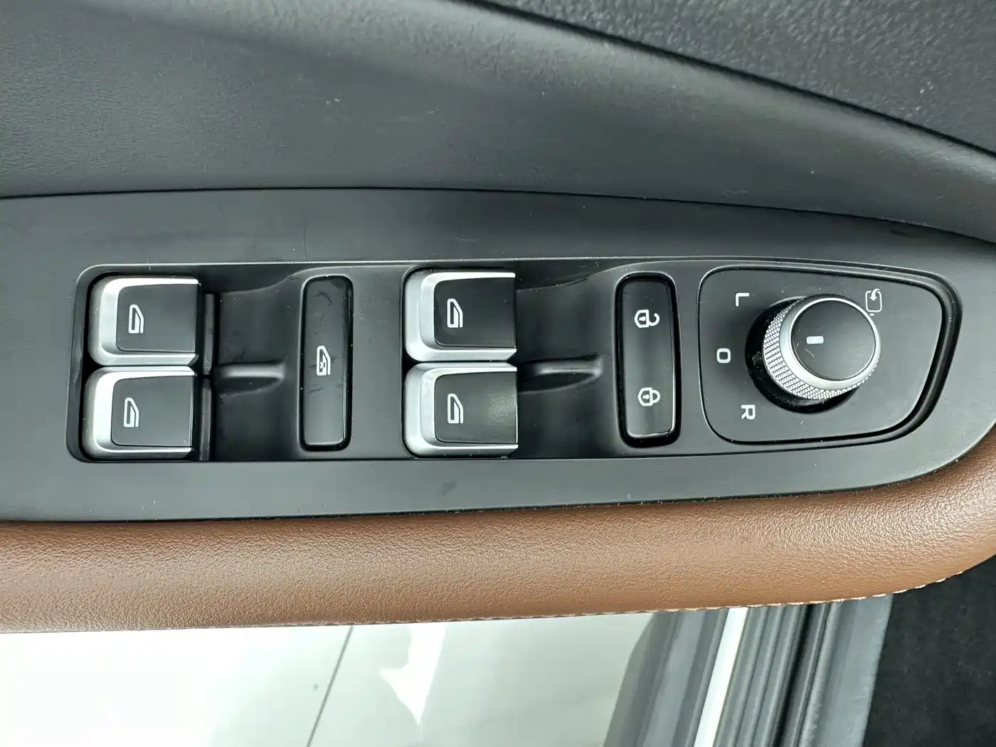 GEELY VISION X6