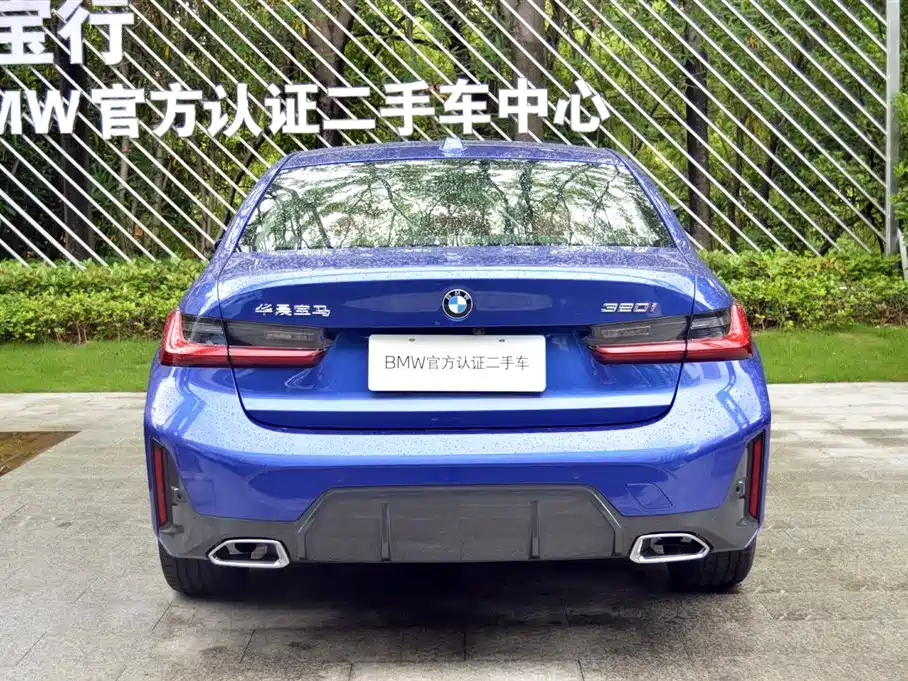 BMW 3 Series 2023 320i M Sport Package фото 4