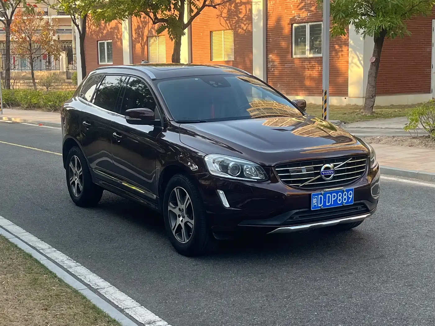 2014 Volvo XC60 (Import)