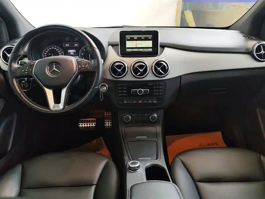 Mercedes-Benz B-Class 2012 B 200 фото 12