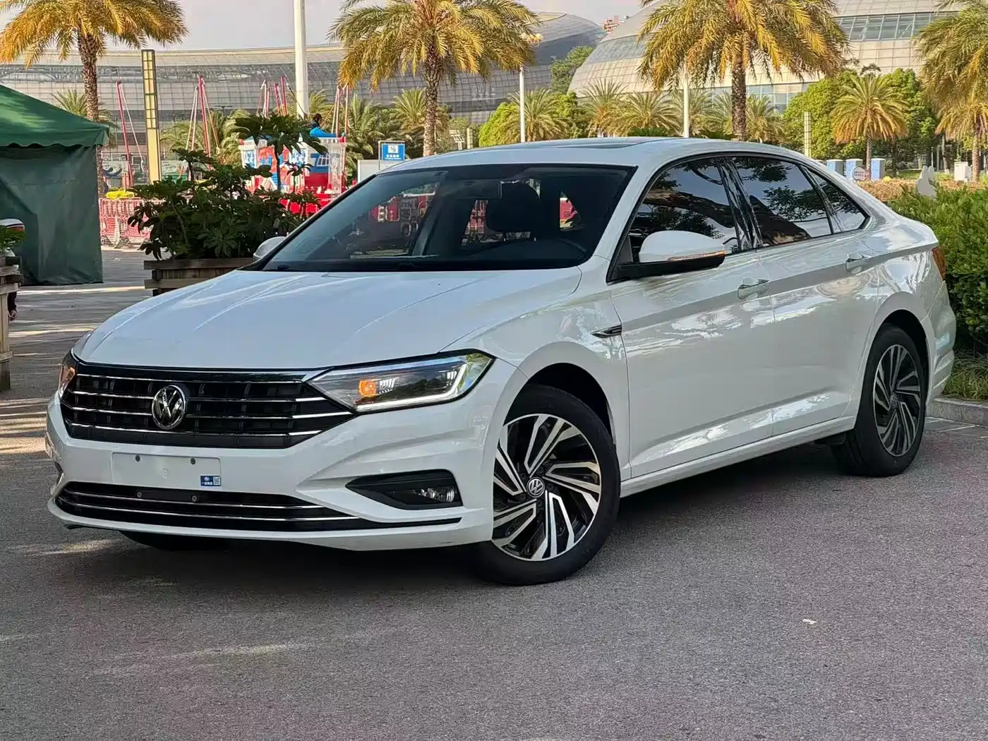 Volkswagen Sagitar 2022 280TSI DSG Surpassing Edition фото 3