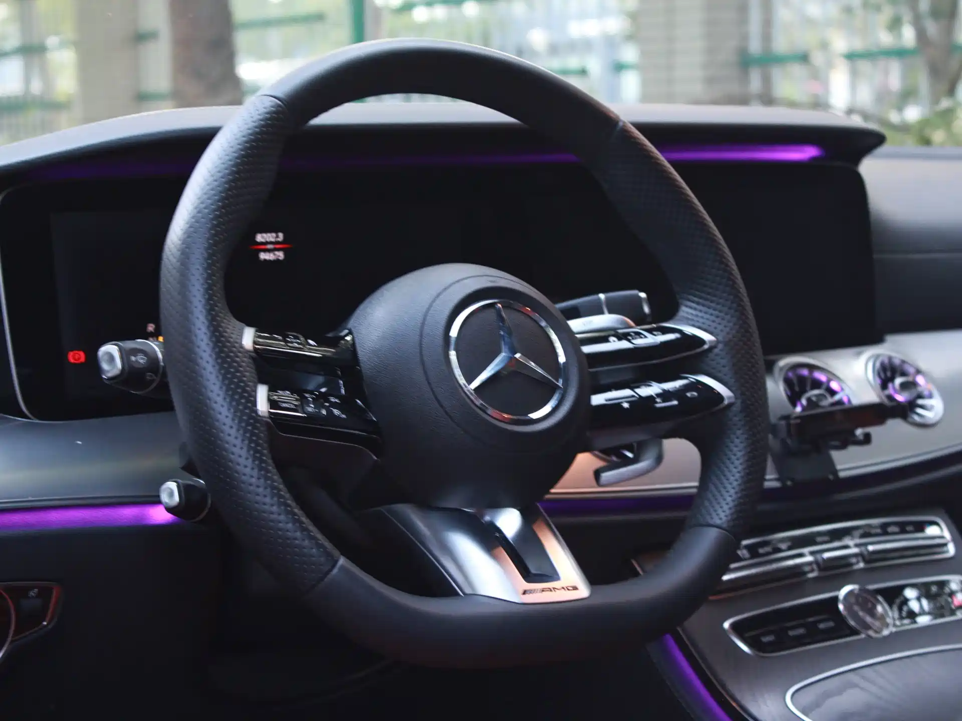 Фото 6 - Mercedes-Benz E-Class (Import)