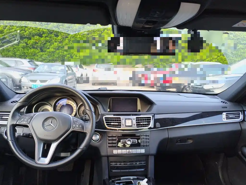 Mercedes-Benz E-Class 2015 E 320 L Sport фото 10