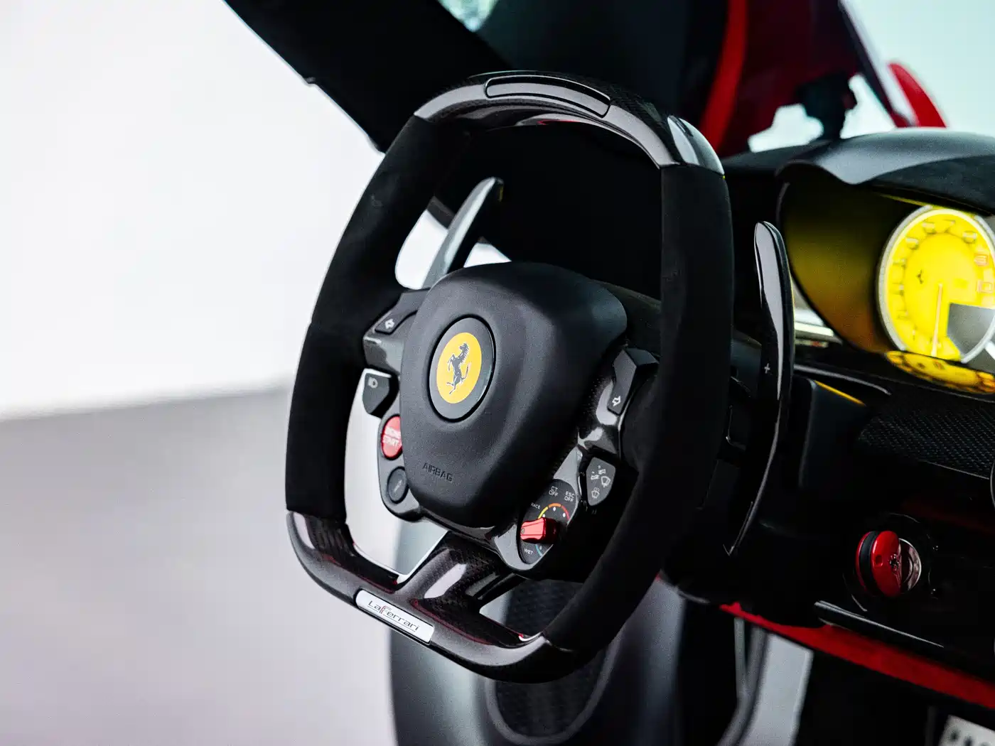 Ferrari LaFerrari 2015 2014 6.3L Standard Edition