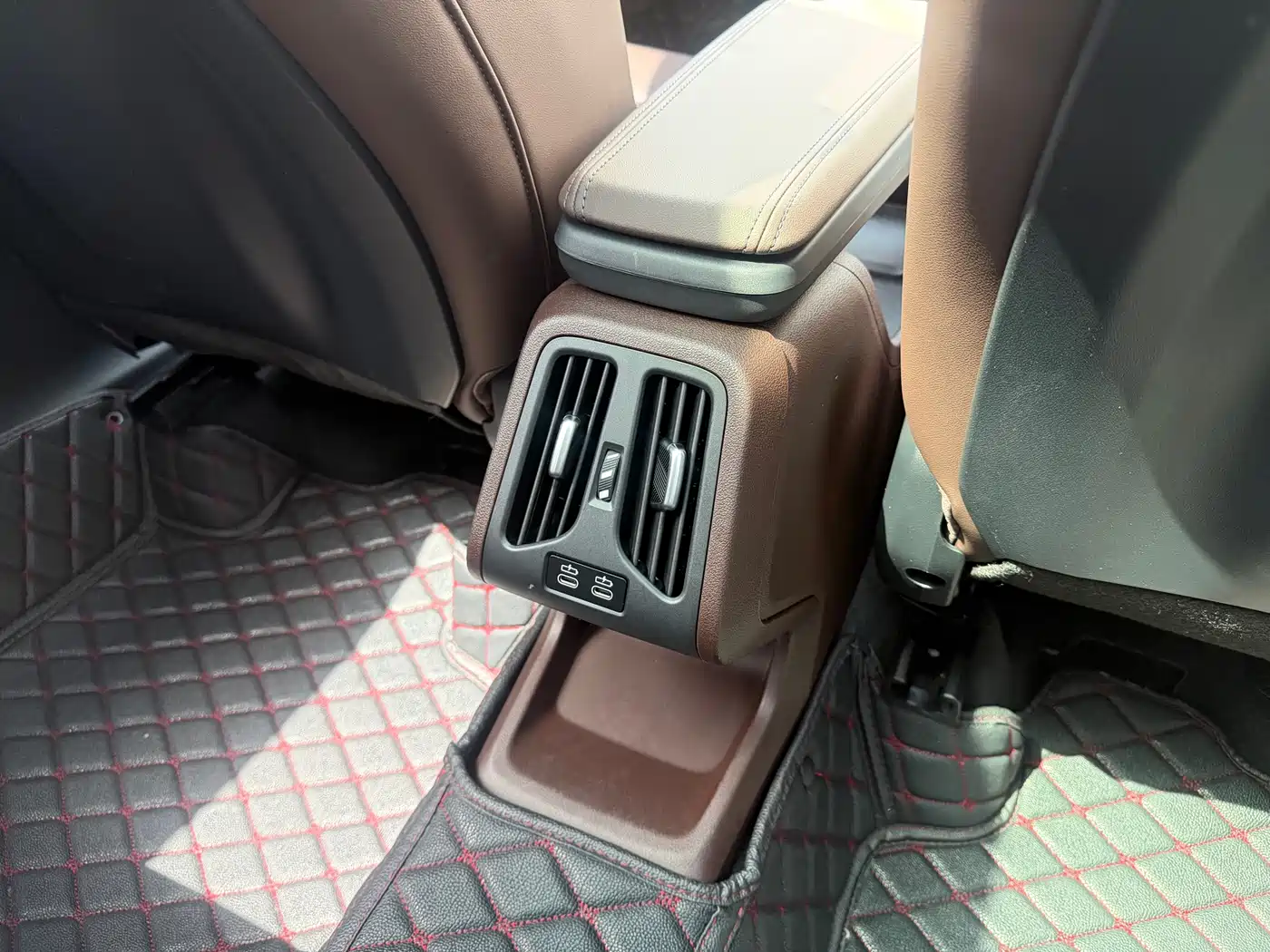 BMW X1 2023 sDrive25Li M Sport Package фото 14