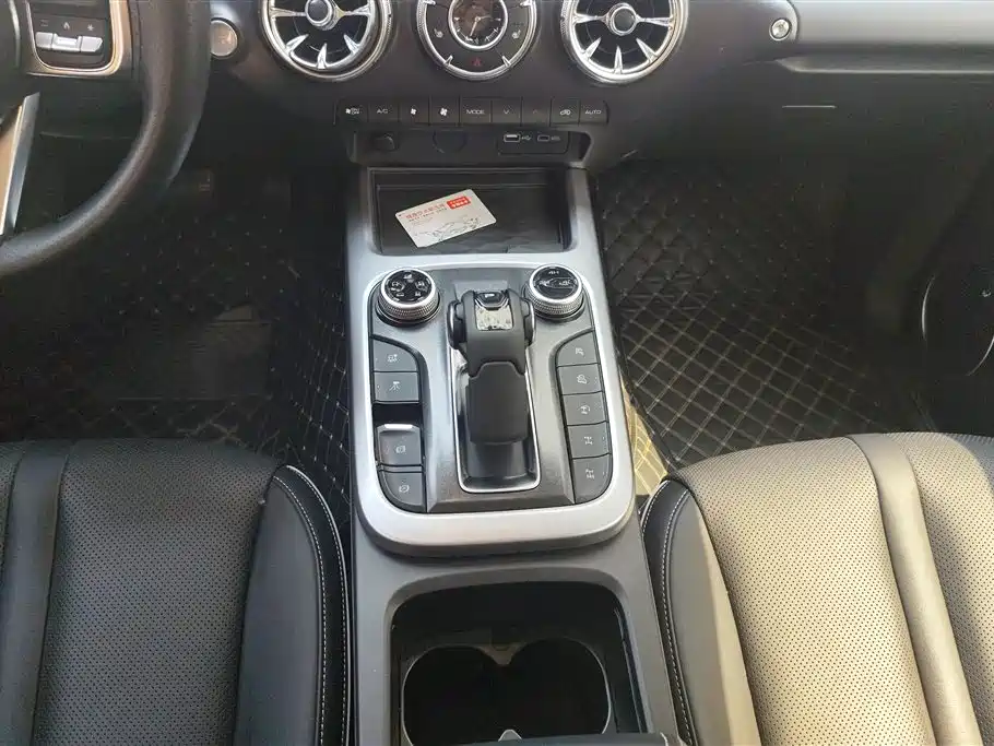 Tank 300 2023 Off-Road Edition 2.0T Conqueror фото 16