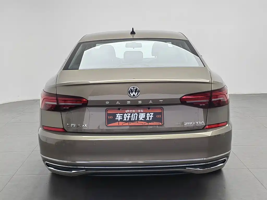 Фото 4 - Volkswagen Passat