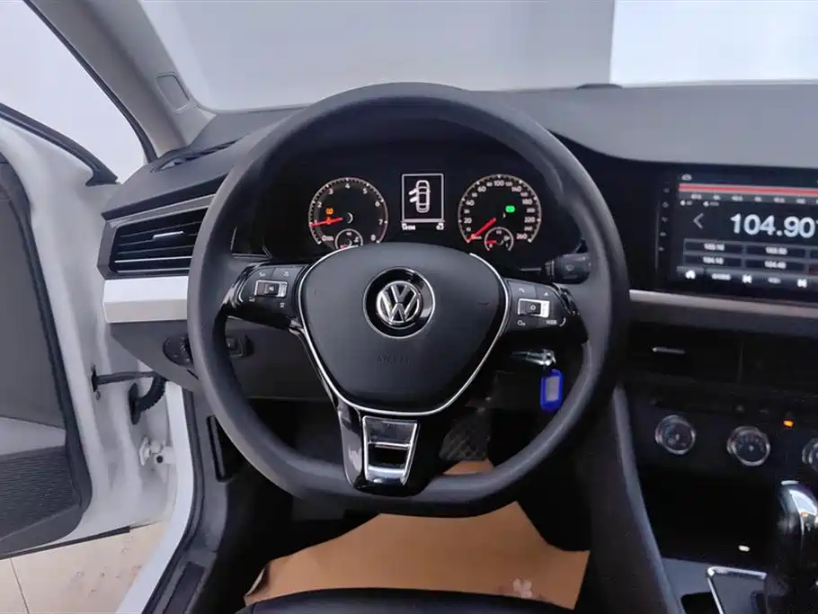 Volkswagen Bora 2020 1.5L Automatic Fashion фото 15