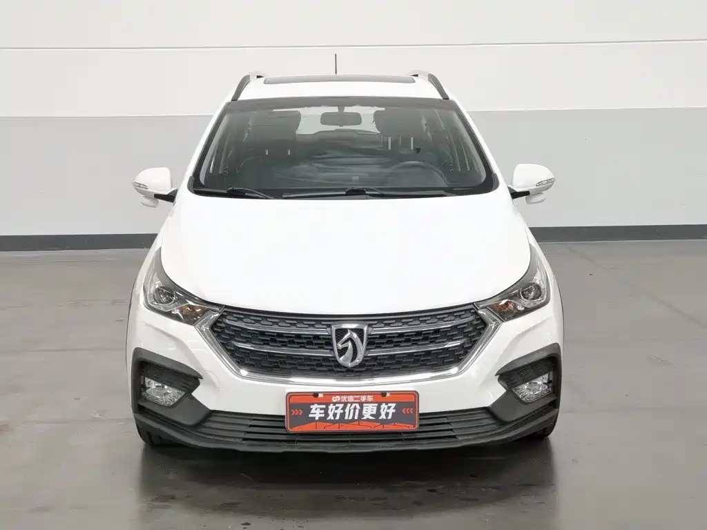 Baojun 310W 2018 2018 1.5L Auto Luxury China V