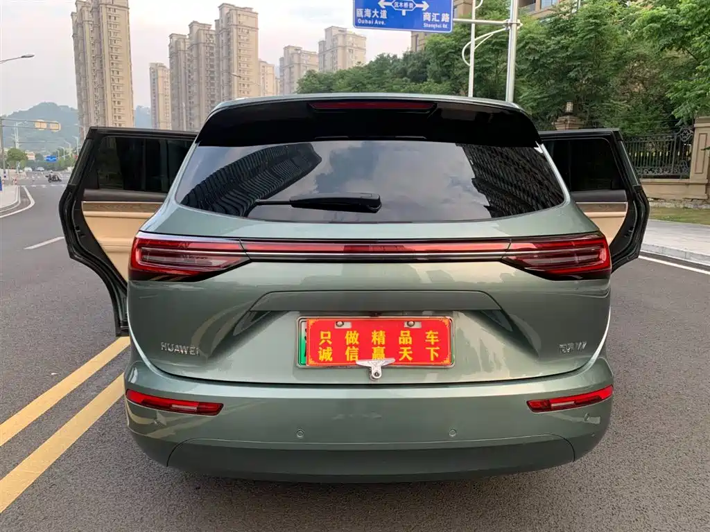 AITO Wenjie AITO M7 2022 1.5T RWD Comfort Edition фото 5