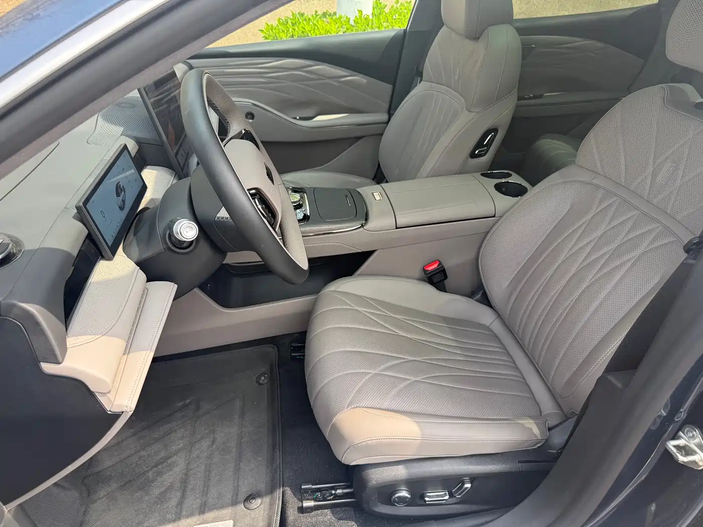 GEELY GALAXY GALAXY SPARKLE 8