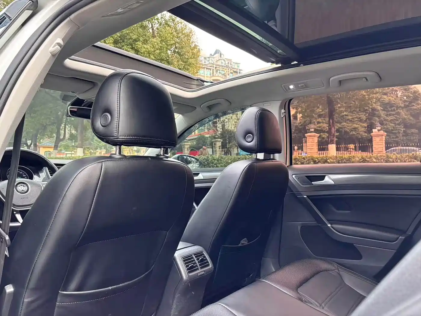 Volkswagen Golf (Import) 2019 2019 1.8TSI Wagon