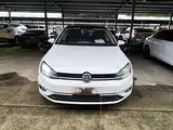 صورة 3 - Volkswagen Golf