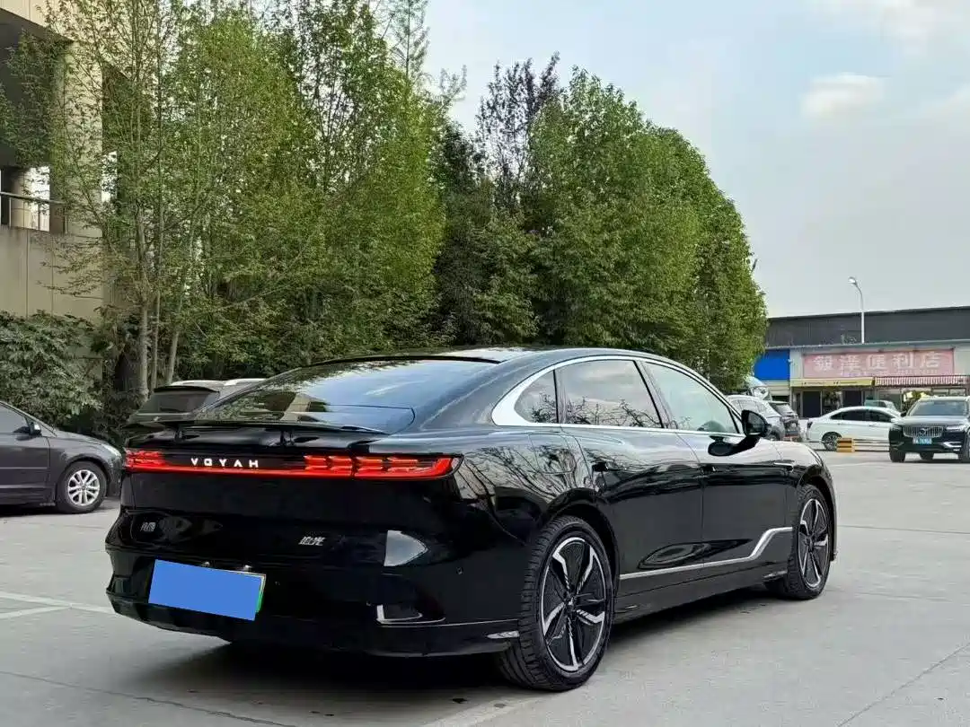 Voyah Auto VOYAH Zhuiguang 2023 4WD Flagship Edition фото 9