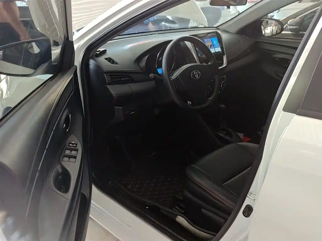 Toyota Vios 2017 1.5L CVT Pioneer фото 16
