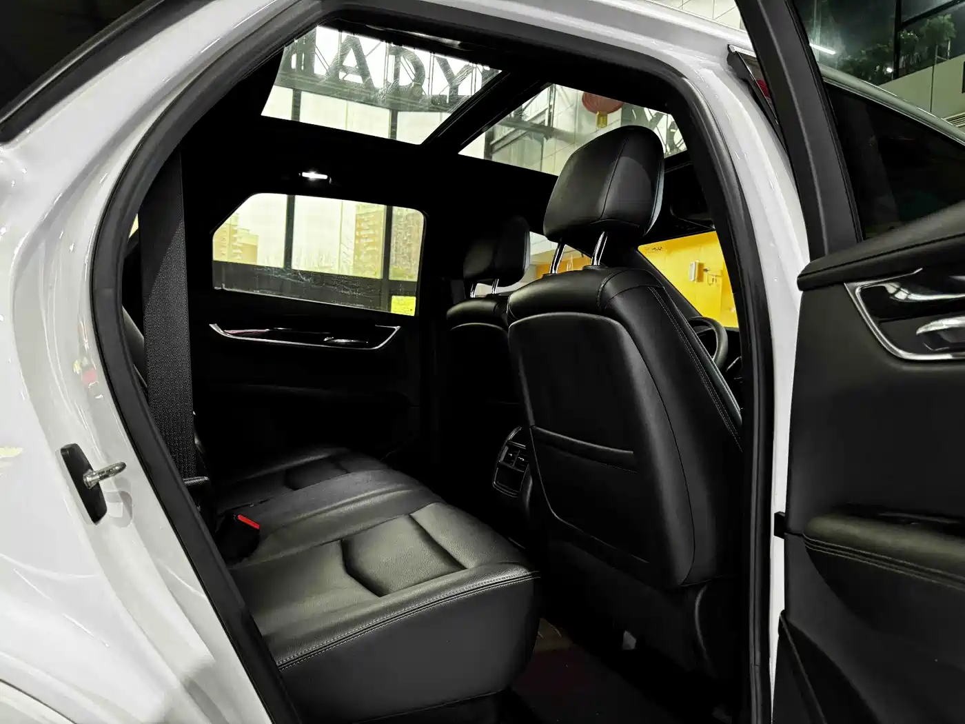CADILLAC XT5