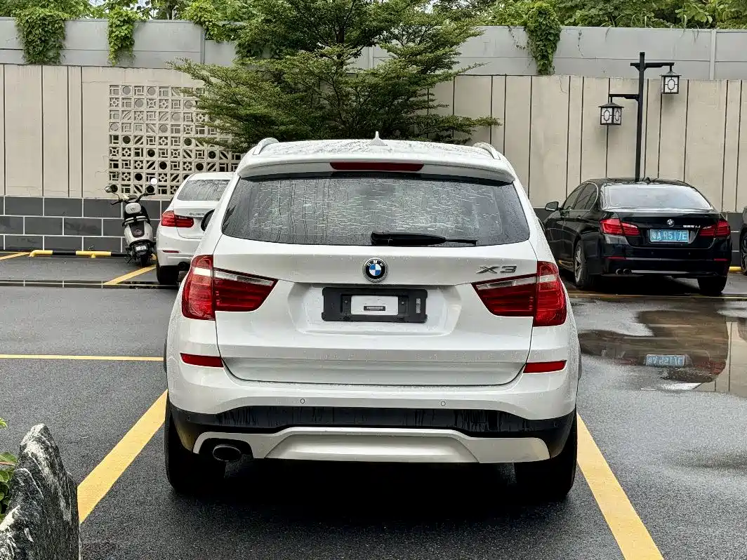 BMW X3 (Import) 2017 2016 sDrive20i