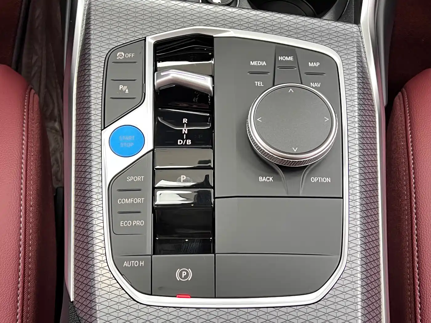 BMW i3 2024 eDrive 40 L Night Sport Package фото 24