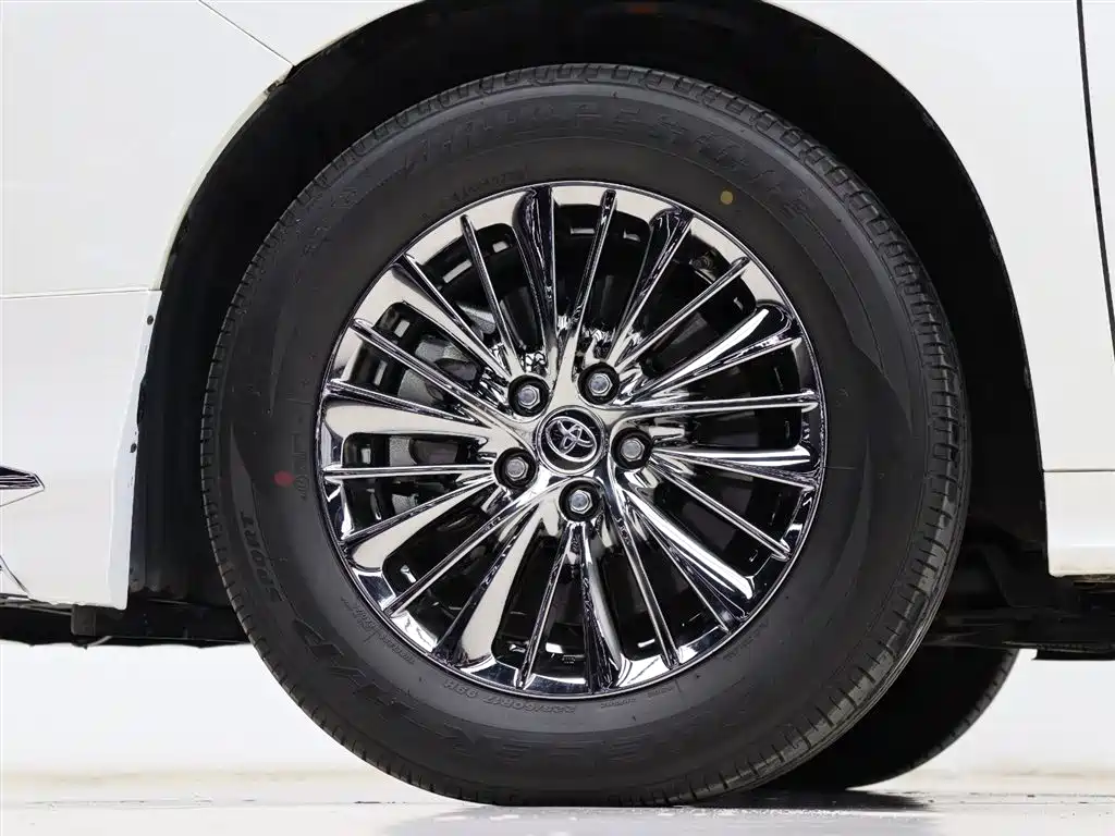 Toyota Alphard 2023 Dual Hybrid 2.5L Ultimate Gold Edition фото 34