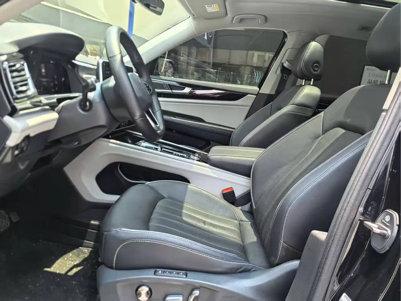 Volkswagen Teramont 2022 380TSI 4MOTION Premium Flagship фото 6