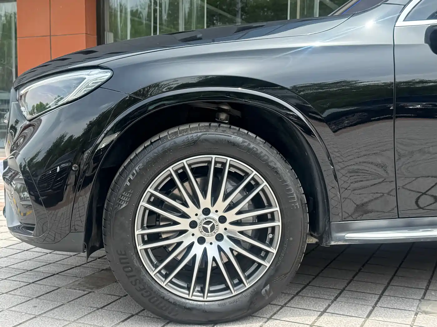 Mercedes-Benz GLC 2025 GLC 300 L 4MATIC Dynamic 5-seater фото 5