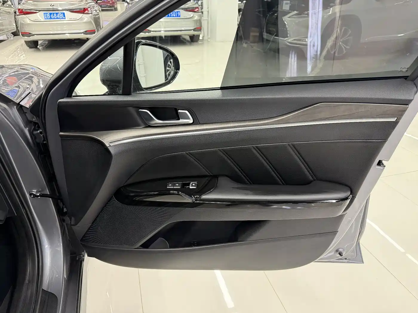 Kia K5 2021 270T CVVD Renewal Edition фото 6