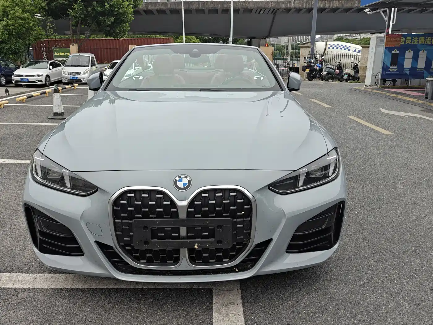 BMW 4 Series 2024 425i Convertible M Sport Package фото 2