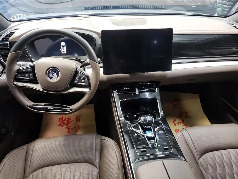 BYD Han 2024 DM-i Glory Edition 121KM Elite фото 12