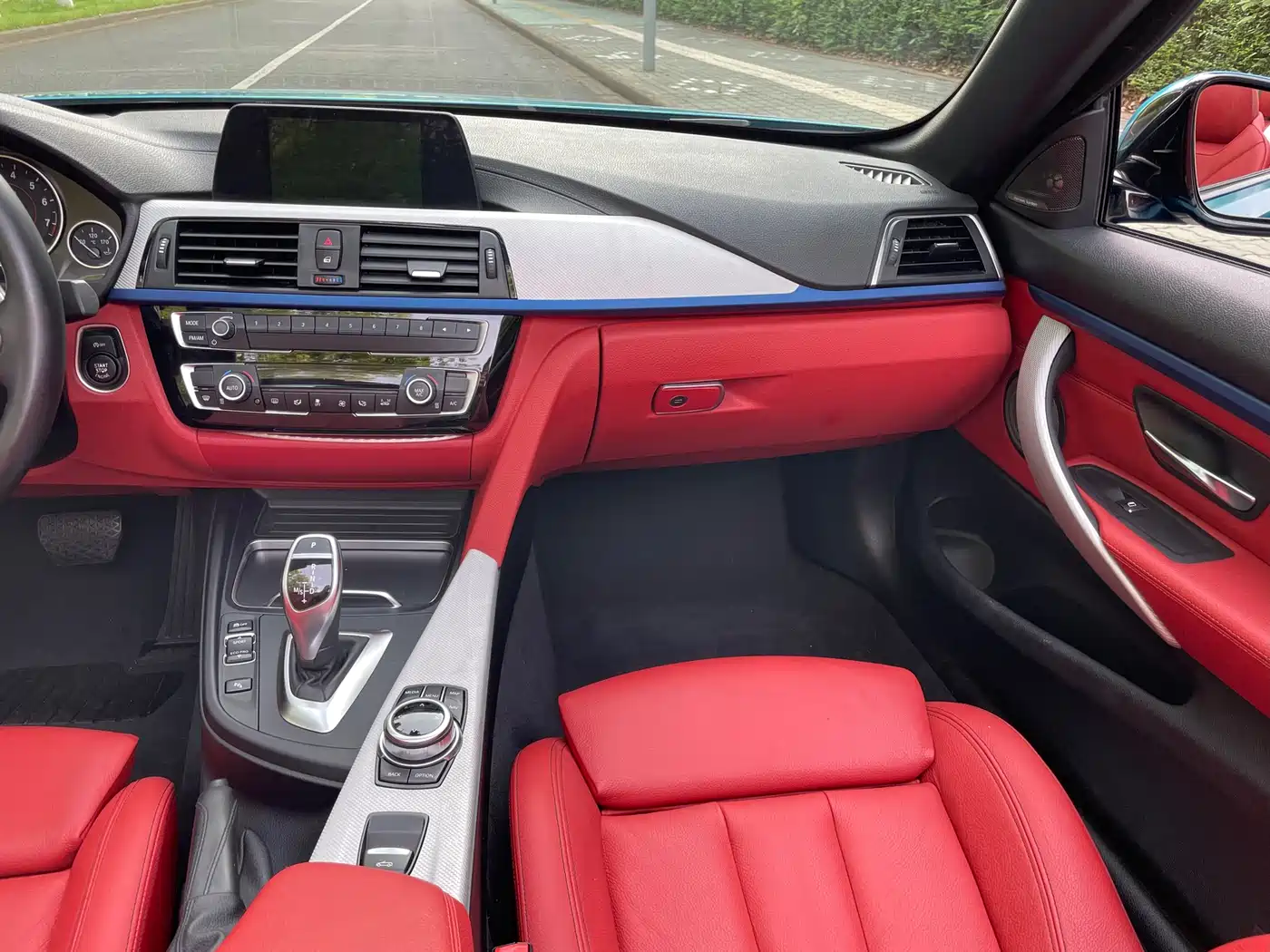 BMW 4 Series 2017 425i Convertible M Sport Package фото 11