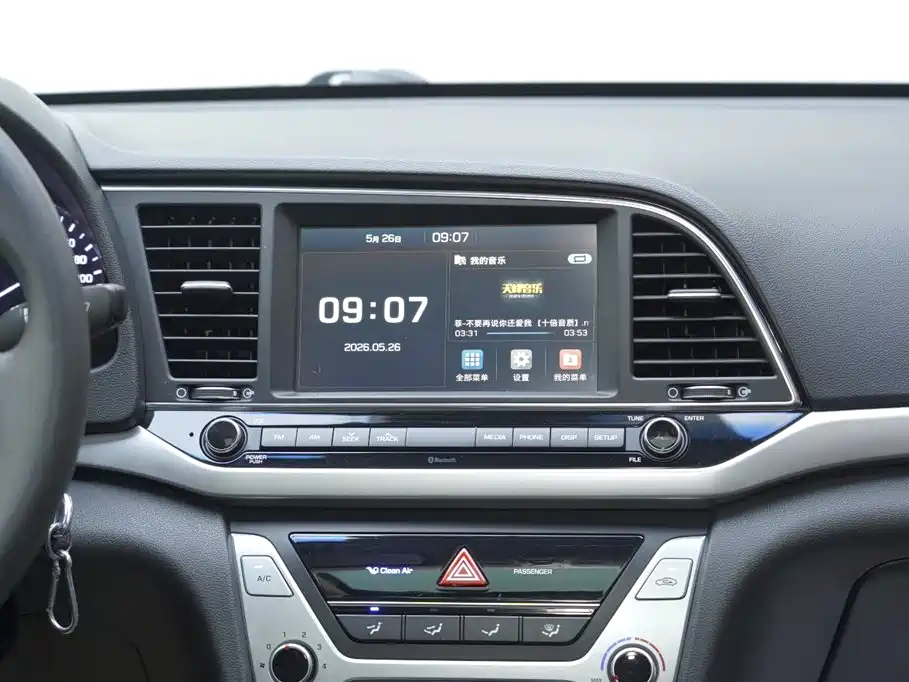 Hyundai Elantra 2016 Model 1.6L Automatic Smart Elite фото 5