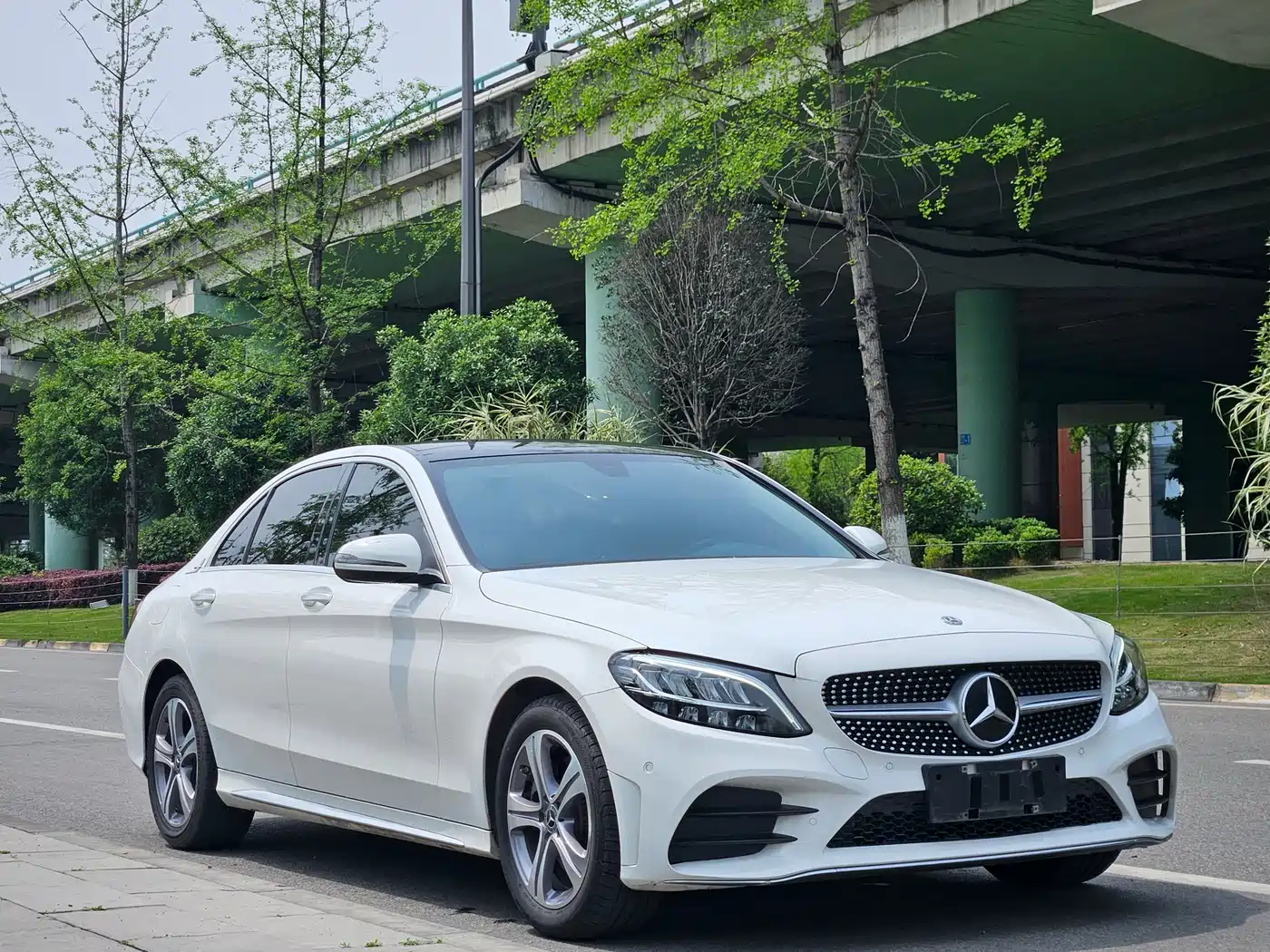 Mercedes-Benz C-Class 2021 C 260 L Sport Edition фото 6