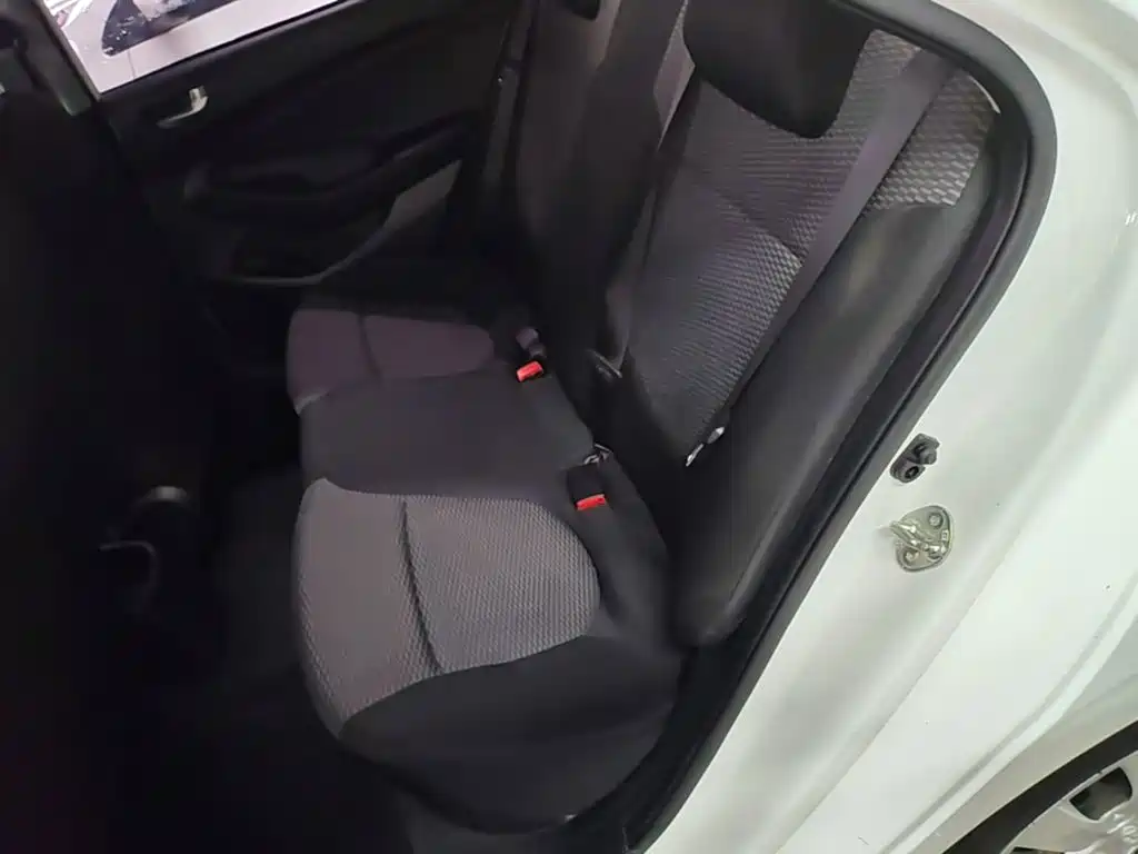 Фото 17 - Hyundai Verna