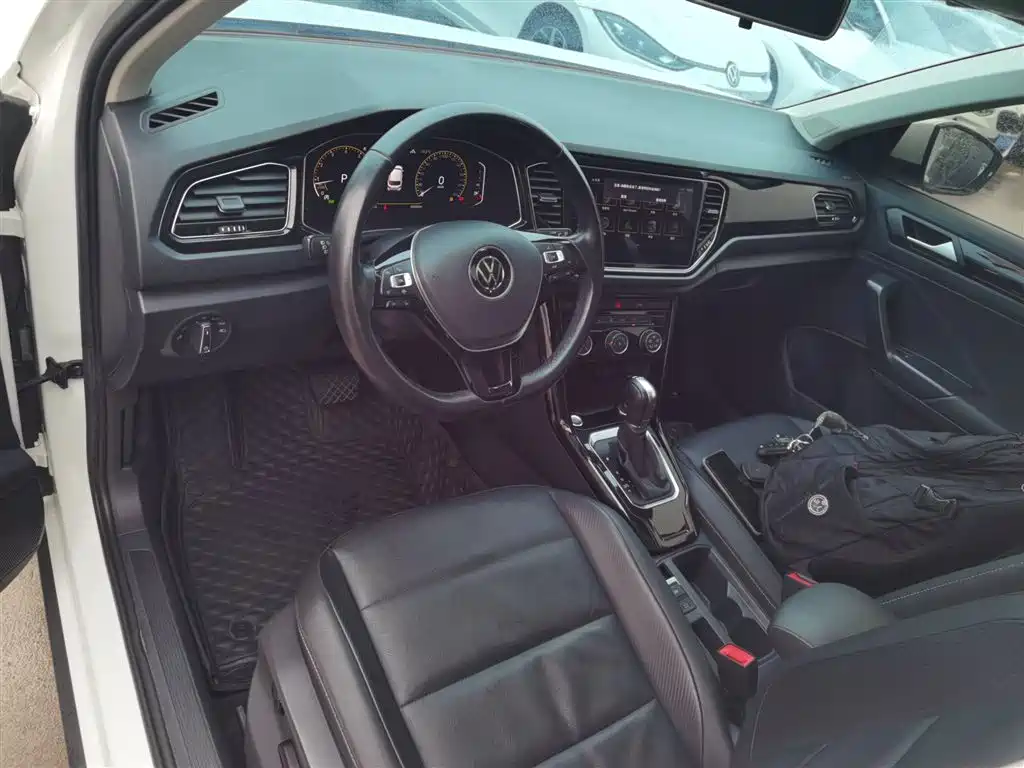 Volkswagen T-ROC 2022 280TSI DSG 2WD Elite PLUS фото 9