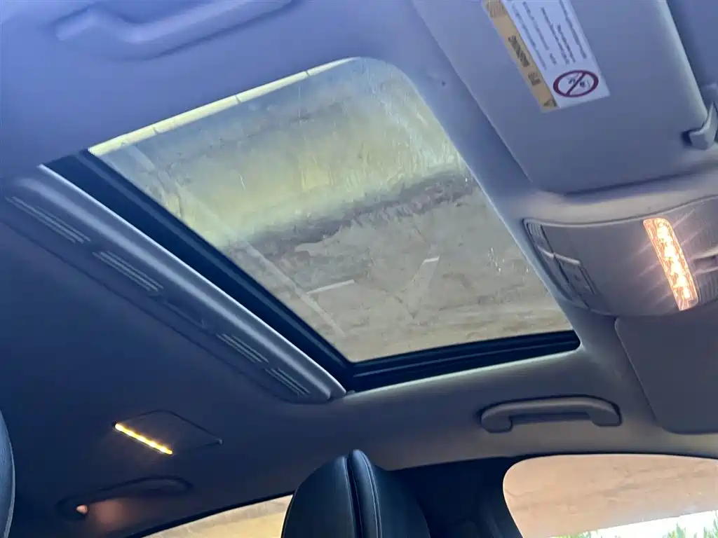 Mercedes-Benz E-Class 2018 E 200 L фото 14