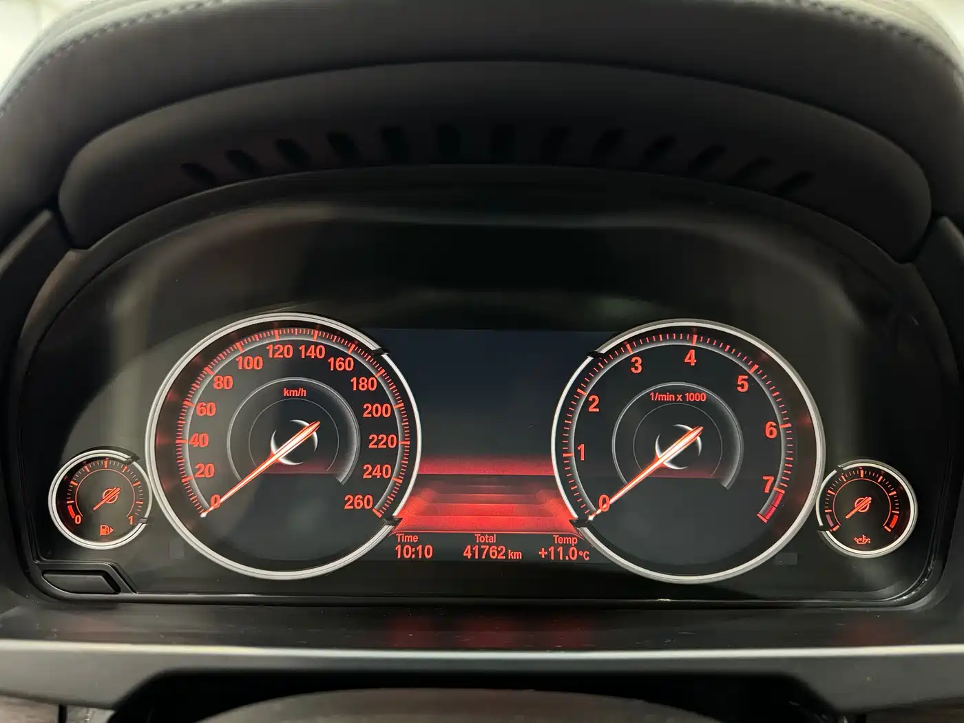 BMW X6 2015 xDrive50i M Sport фото 12