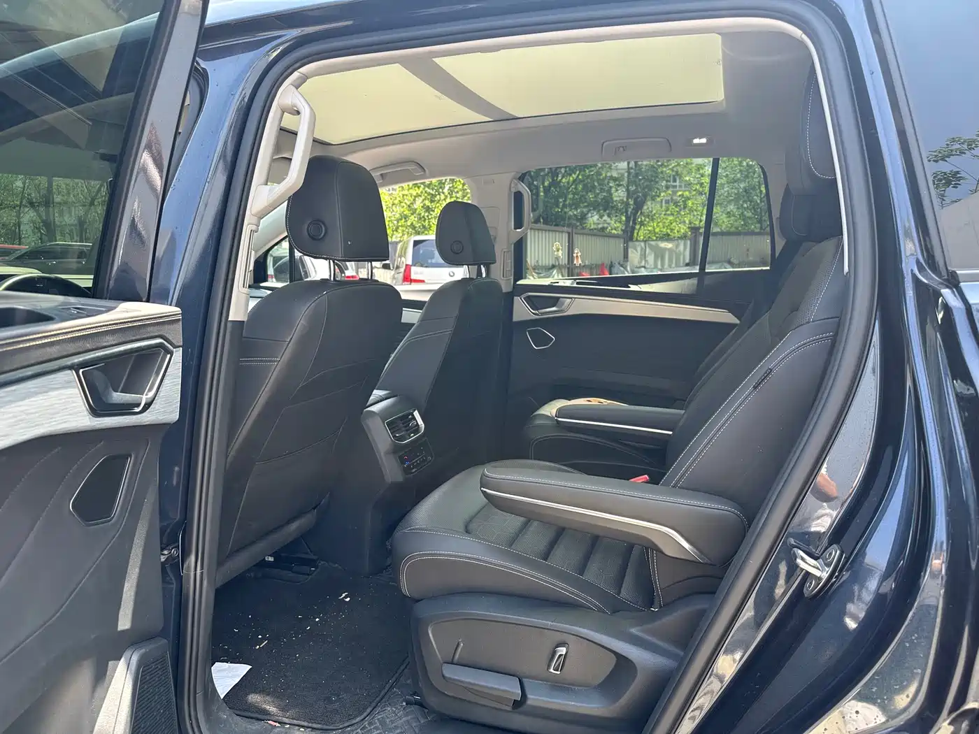 Volkswagen Talagon 2021 380TSI 4WD Luxury Premium Edition Pro фото 11