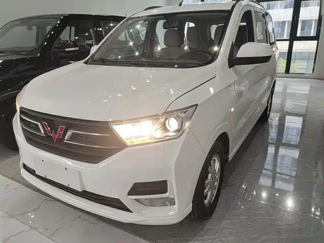  Wuling Motors Wuling Hongguang 2018 1.5L S Standard Model L2B
