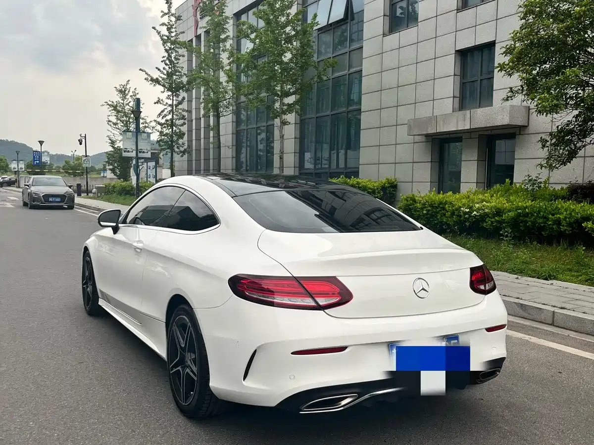 Mercedes-Benz C-Class (Import) 2019 C 260 Coupe фото 10