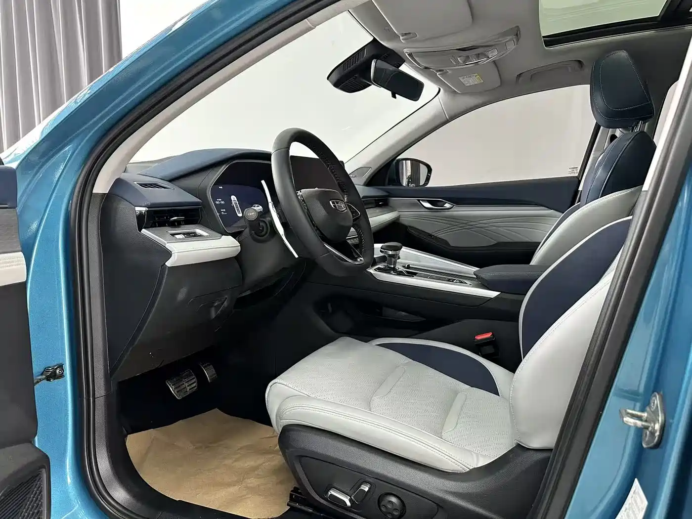 GEELY AUTOMOBILE XINGRUI