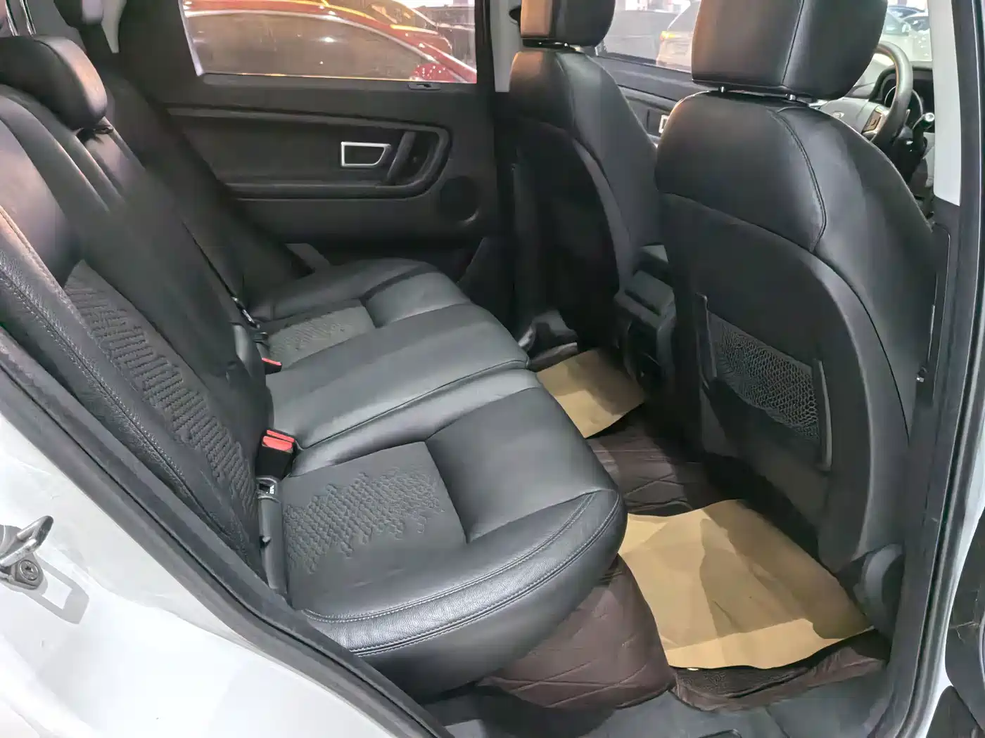 Фото 13 - Land Rover Discovery Sport
